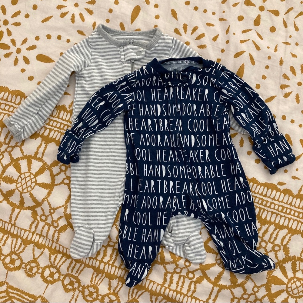 Set of 2 Newborn Onesies